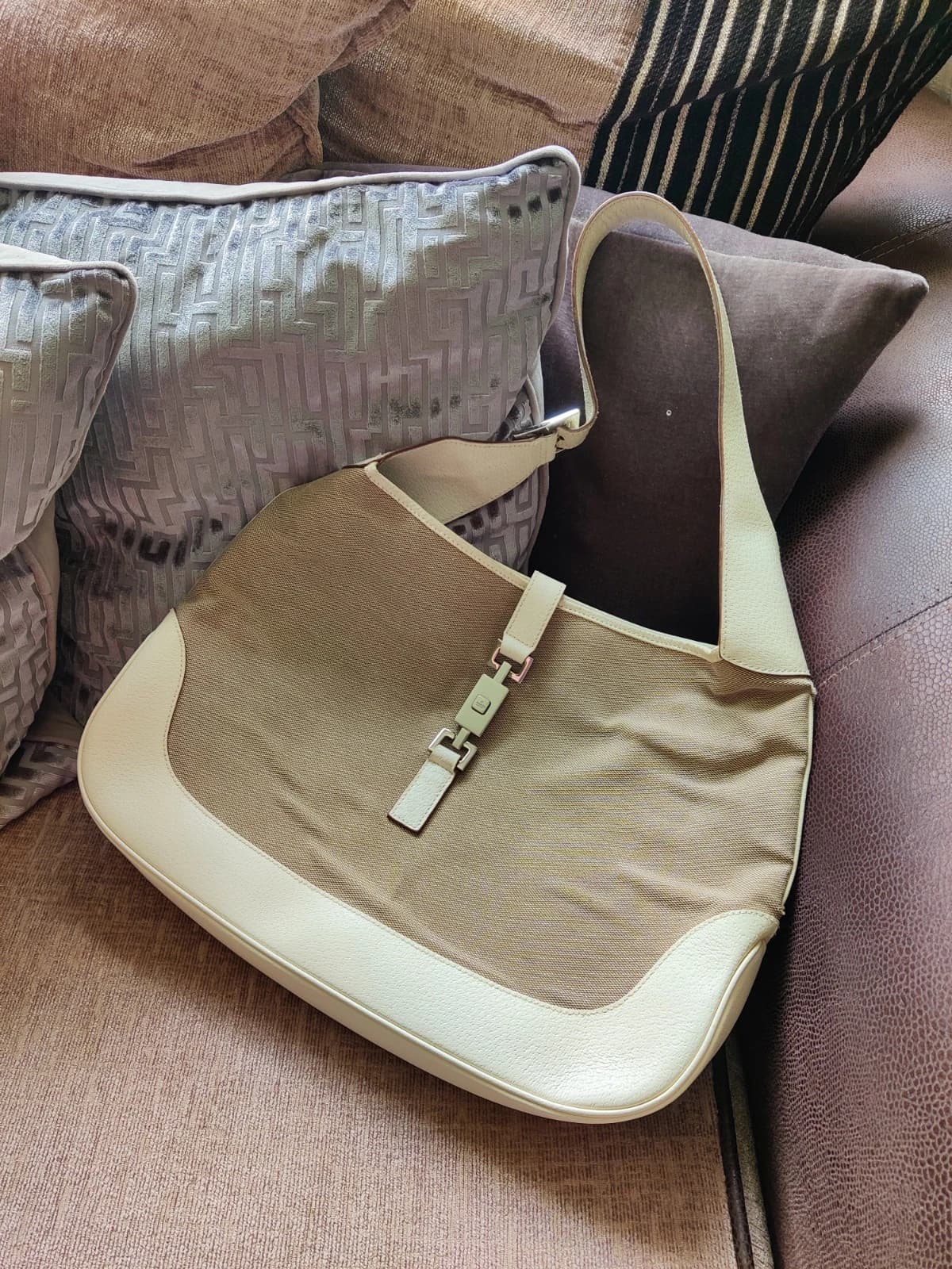 Gucci 1961 Canvas Leather Jackie Shoulder Bag - Image 2